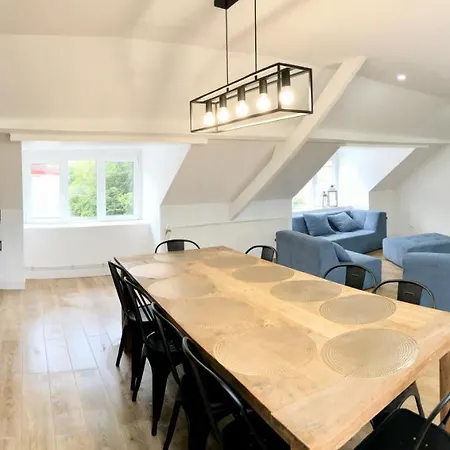 Ferienhaus COC - La Maison Des Secrets - Terrasse 130m2 - Jacuzzi *