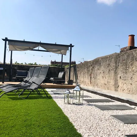 COC - La Maison Des Secrets - Terrasse 130m2 - Jacuzzi Ferienhaus Calais